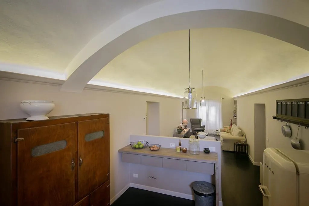 Apartment Appartamento Garibaldi Cortona Italy